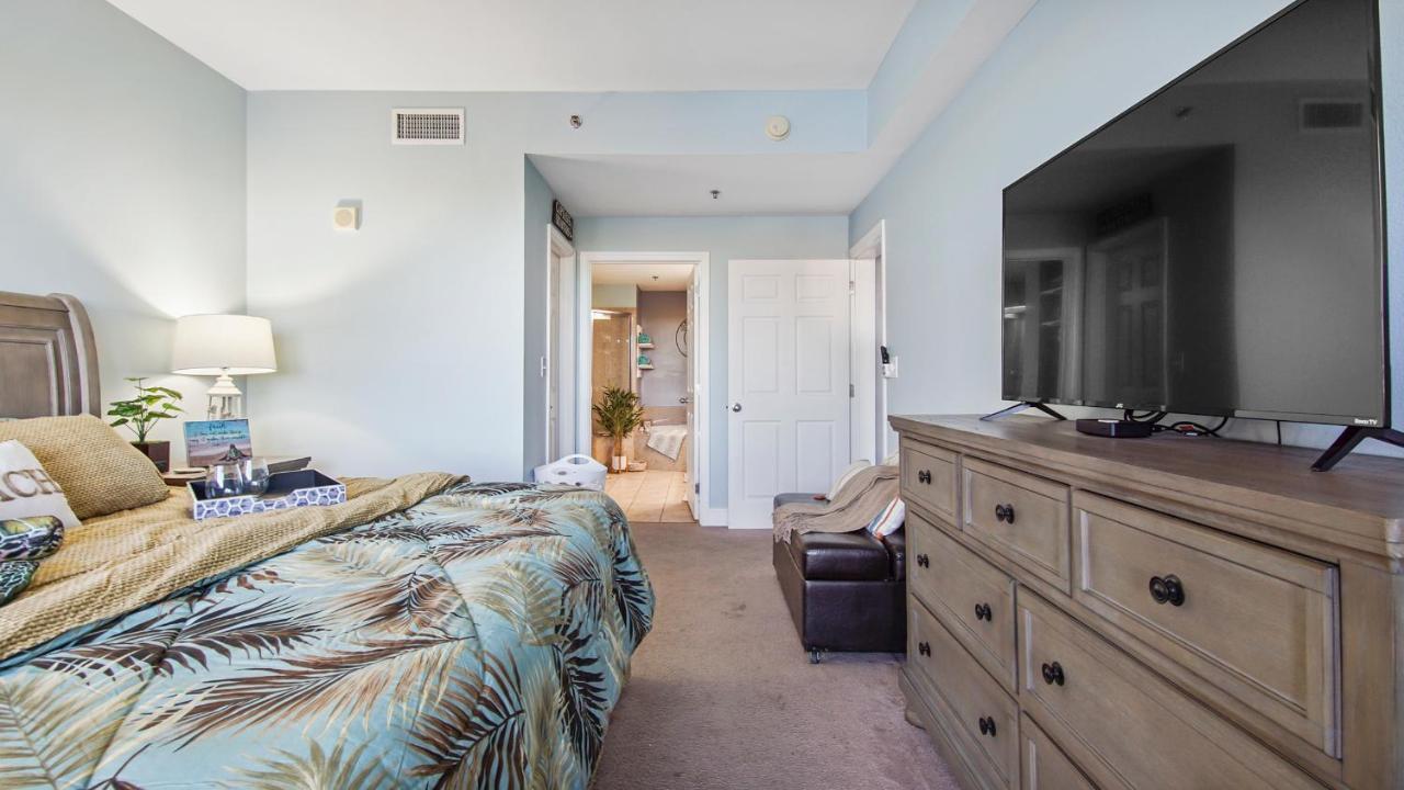 Memories In The Making At Laketown Wharf #211 By Nautical Holiday home Panama City Beach