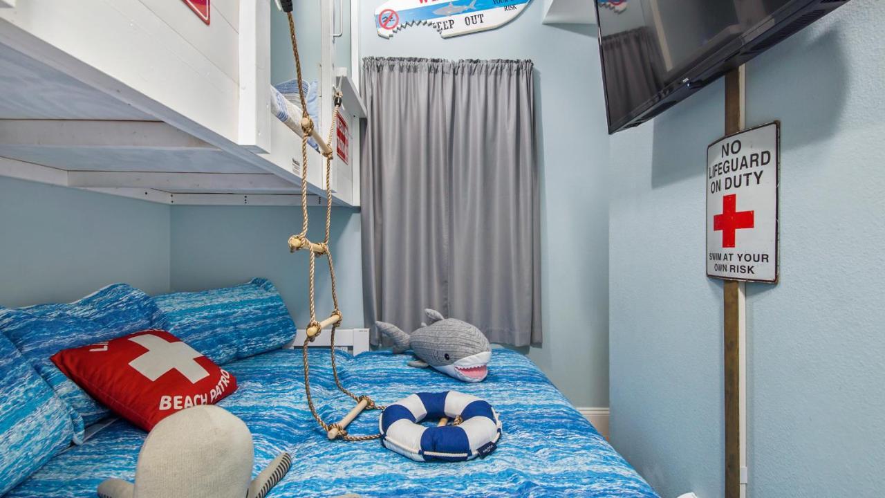 Memories In The Making At Laketown Wharf #211 By Nautical Holiday home