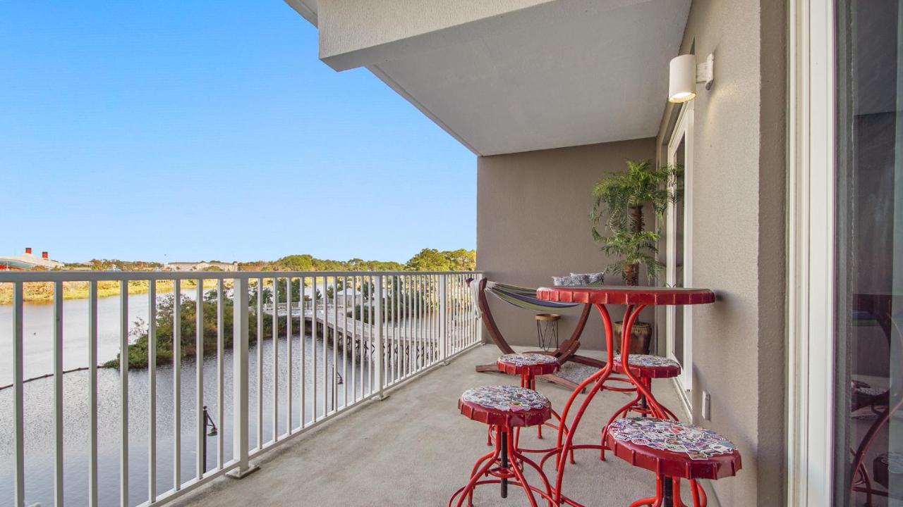 Memories In The Making At Laketown Wharf #211 By Nautical Holiday home *
