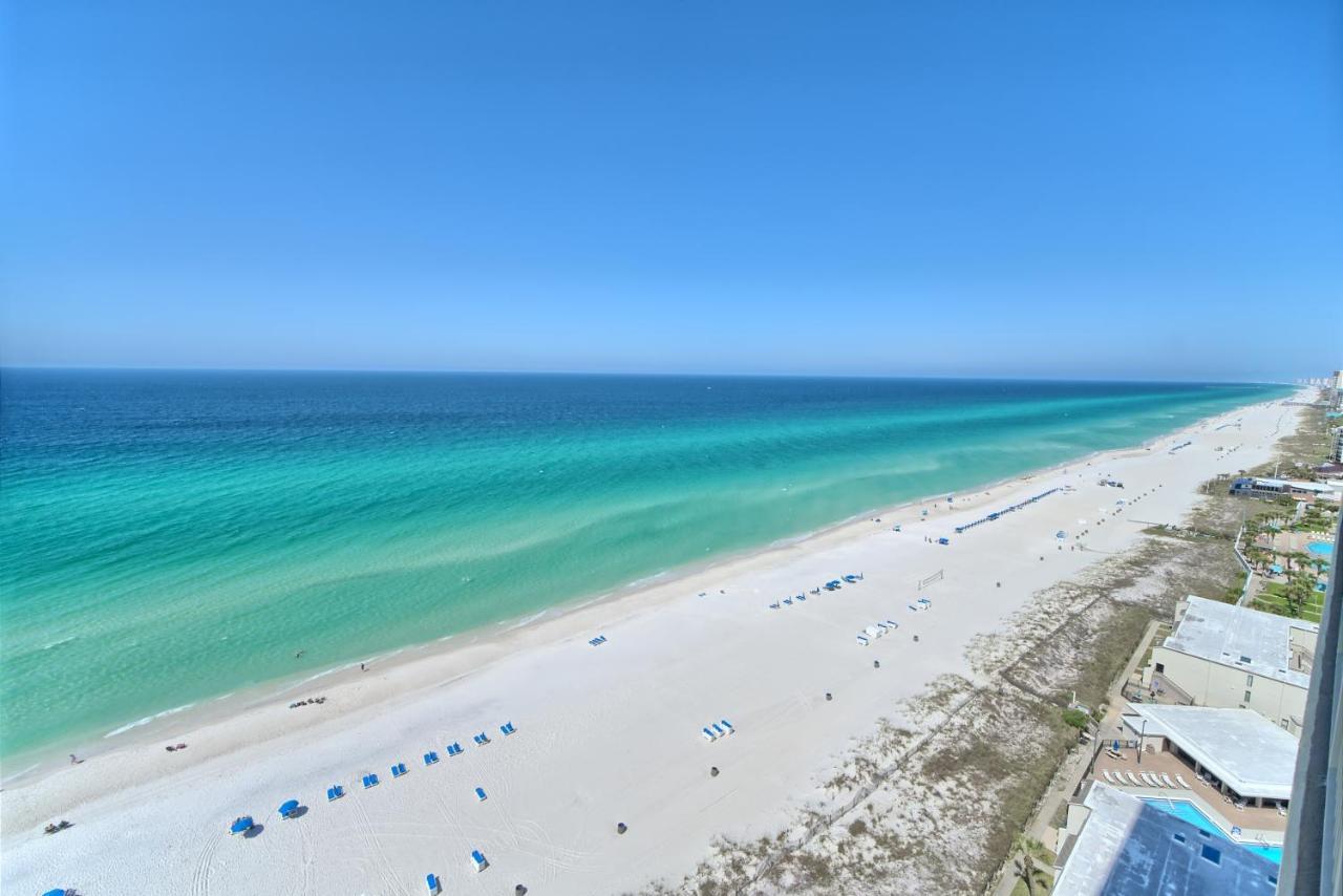 Apartment Luxurious High-rise With Spacious Balcony Facing The Ocean - Unit 1805 *