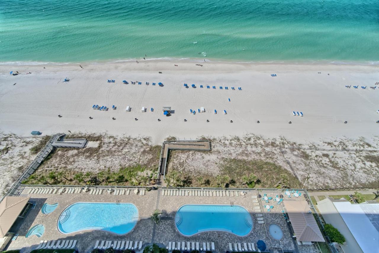 Apartment Luxurious High-rise With Spacious Balcony Facing The Ocean - Unit 1805 *