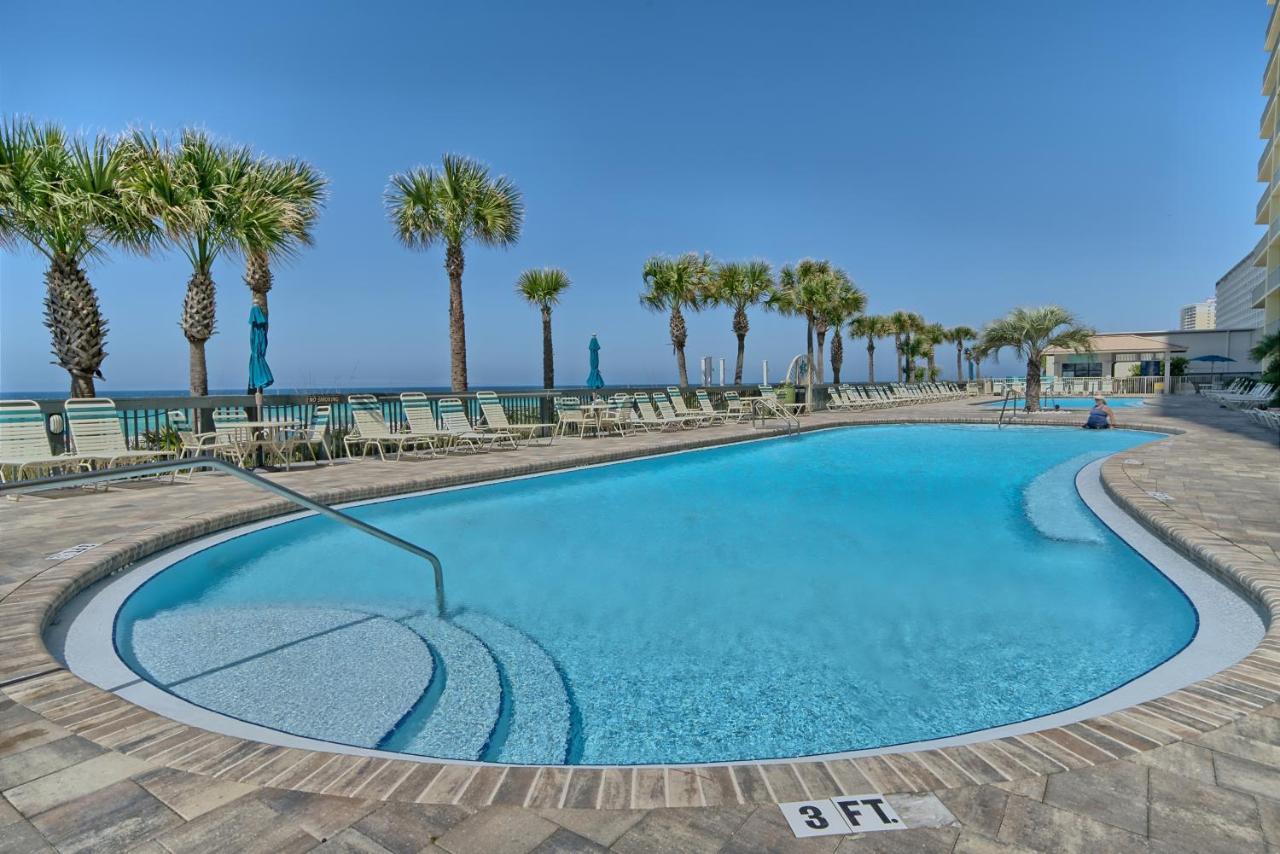 Luxurious High-rise With Spacious Balcony Facing The Ocean - Unit 1805 Apartment *