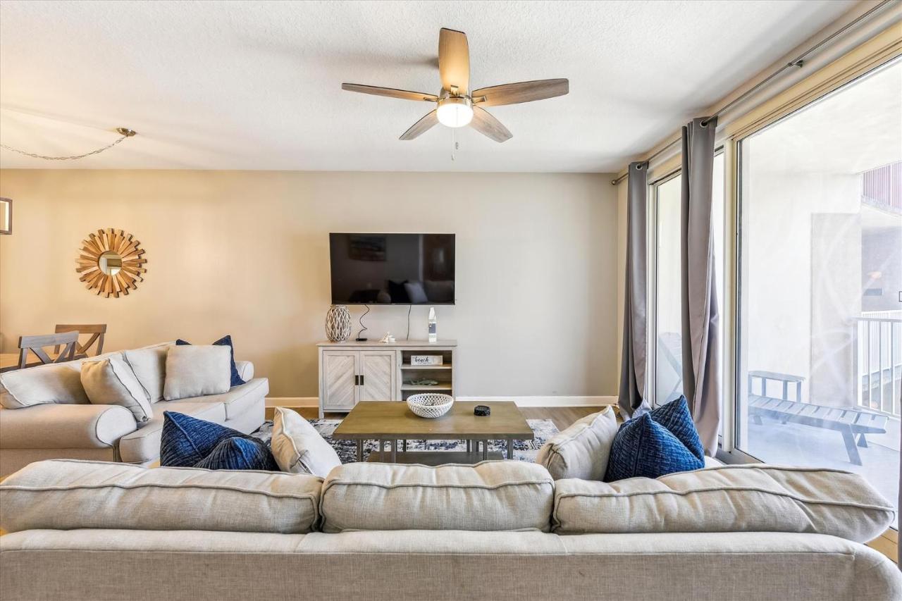 Shores Of Panama 2028 - Luxurious Gulf-front 3 Bedroom 3 Bath Sleeps 10 Panama City Beach