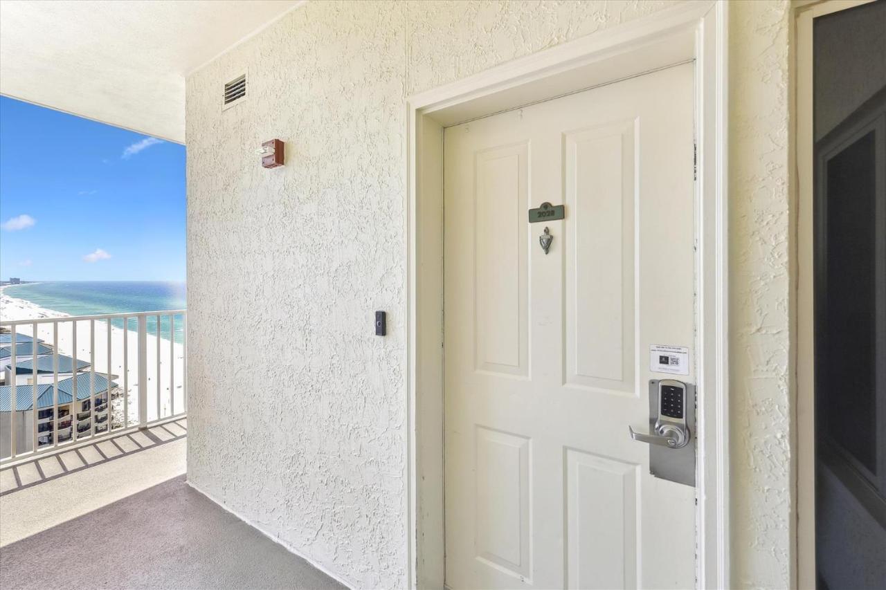 Shores Of Panama 2028 - Luxurious Gulf-front 3 Bedroom 3 Bath Sleeps 10 Apartment Panama City Beach