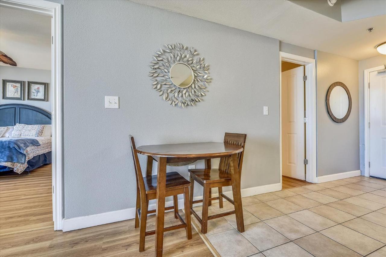 Apartment Shores Of Panama 1017 - 1 Bedroom Bunkroom Sleeps 6, Free Fun!