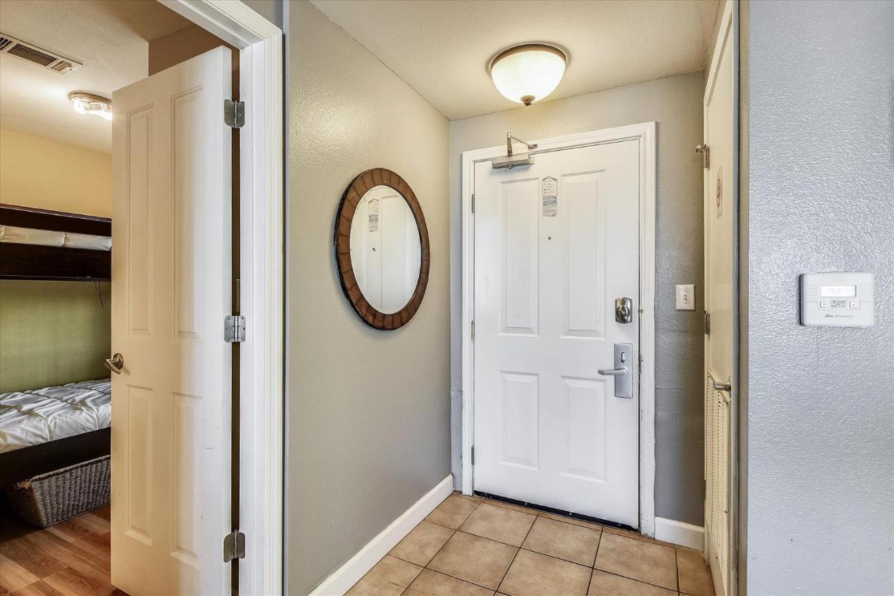 Shores Of Panama 1017 - 1 Bedroom Bunkroom Sleeps 6, Free Fun! Panama City Beach
