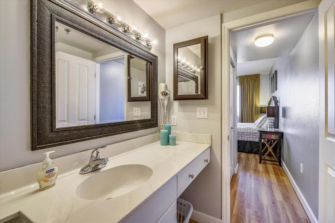 Apartment Shores Of Panama 1017 - 1 Bedroom Bunkroom Sleeps 6, Free Fun!
