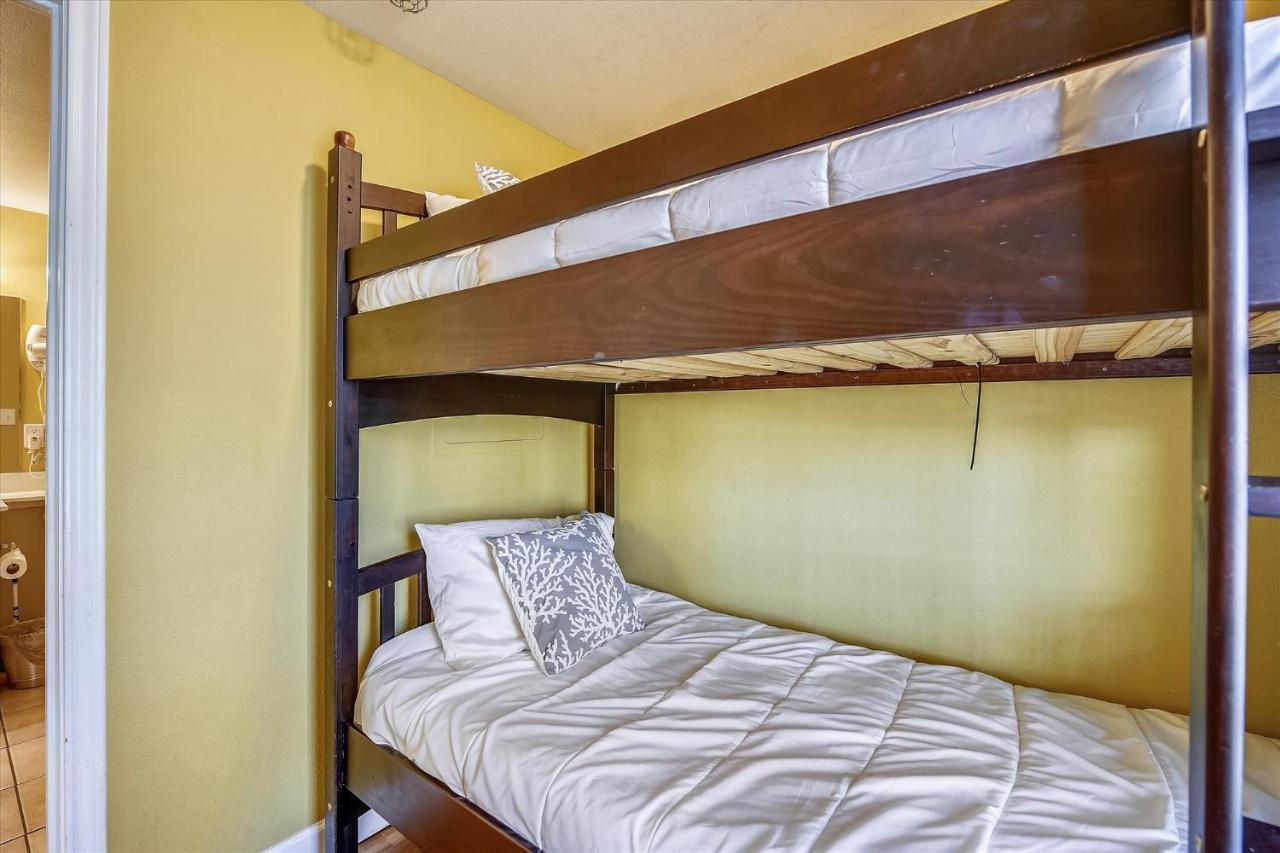 Shores Of Panama 1017 - 1 Bedroom Bunkroom Sleeps 6, Free Fun! Apartment