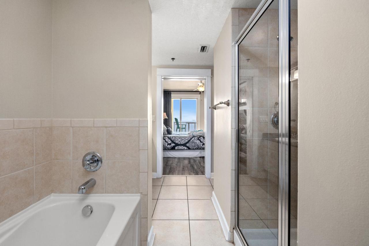 Why Is The At Grand Panama! Rooftop Pool+tiki Bar Holiday home