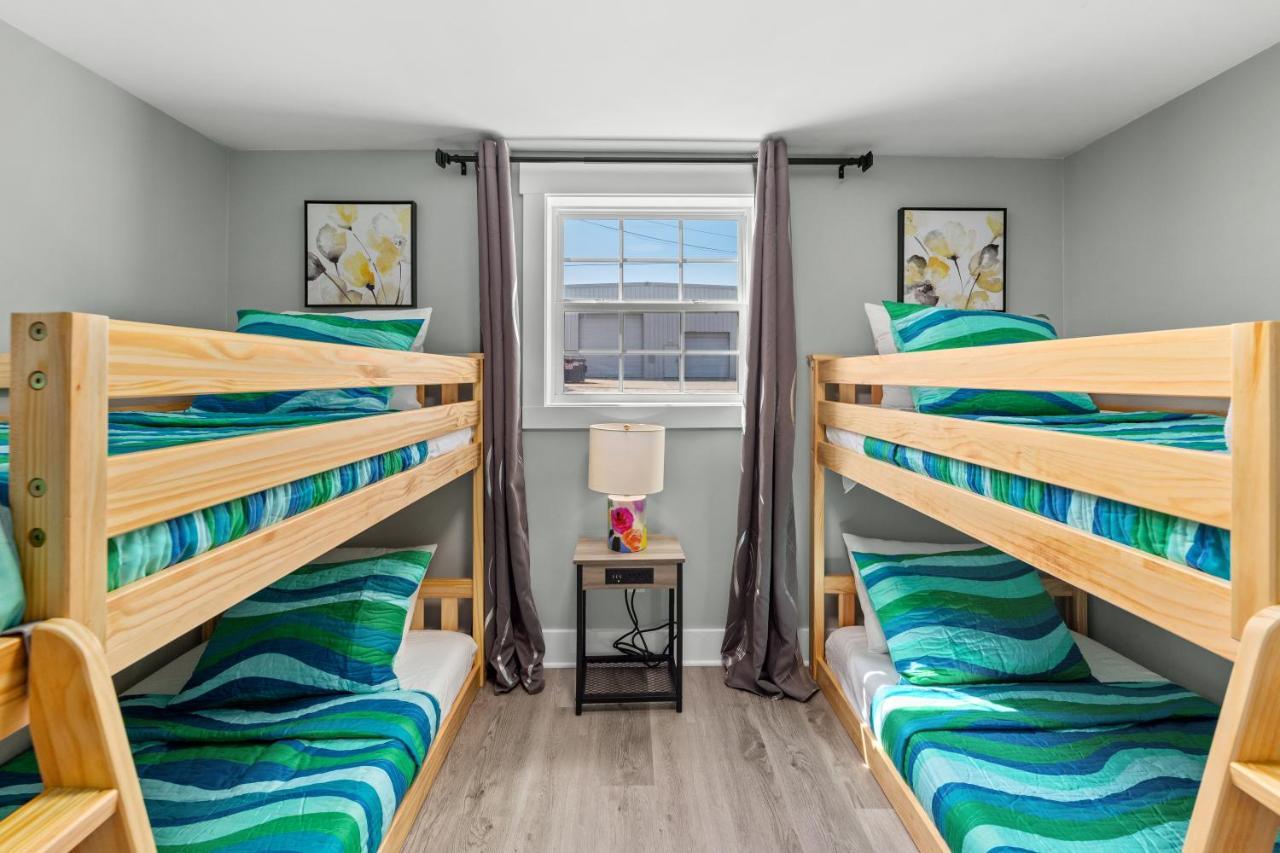 Welcome To Dolphin Fun A! Brand New Duplex! Walk To The Beach! * Panama City Beach