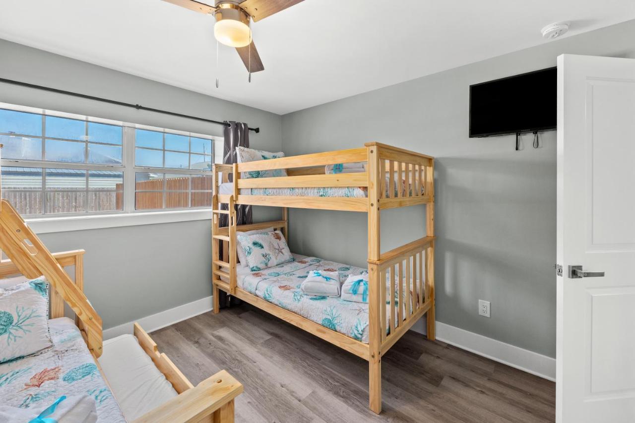 Holiday home Welcome To Dolphin Fun A! Brand New Duplex! Walk To The Beach! *