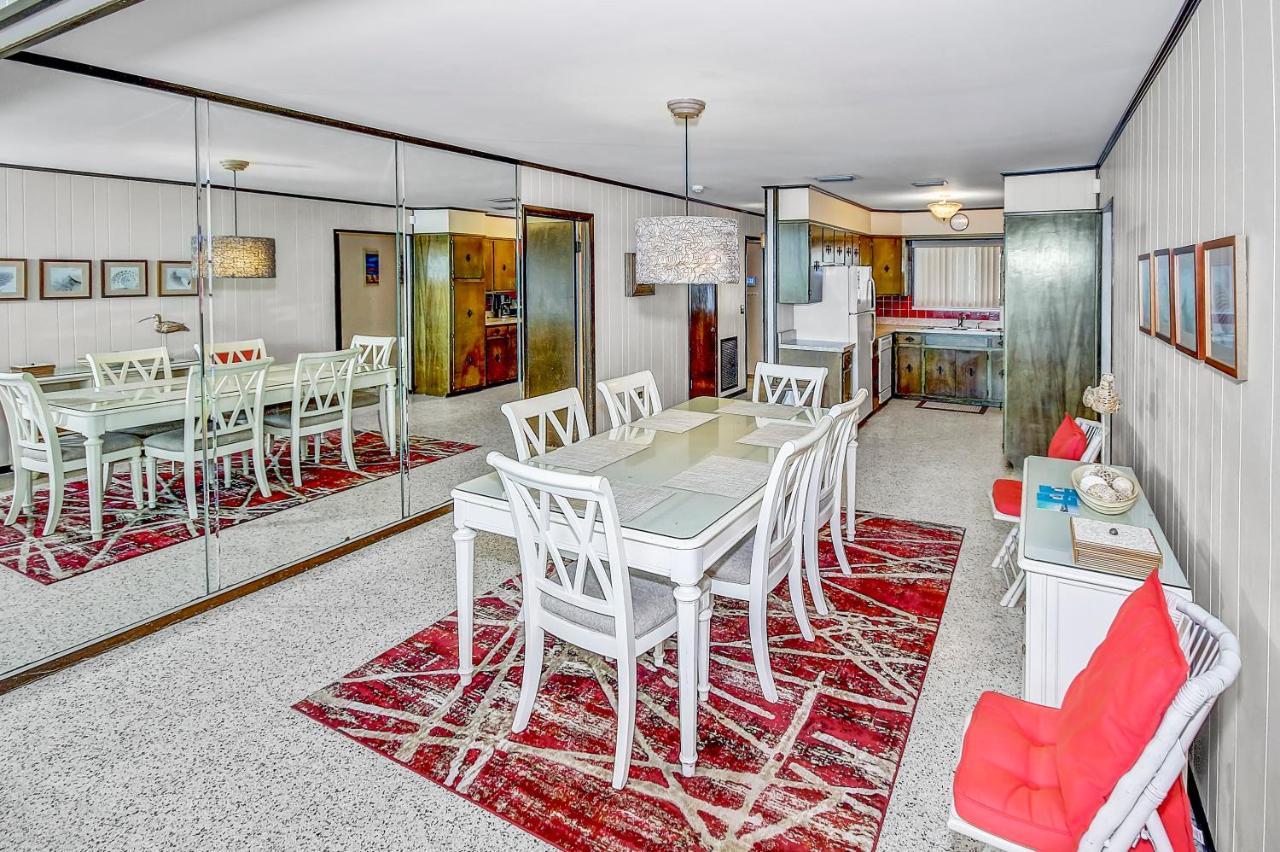 Holiday home Gulf Front 3bd/2ba With Private Access!