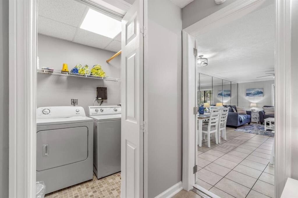 Apartment Beach, Pools, Tennis, Gulf Highlands Panama City Beach