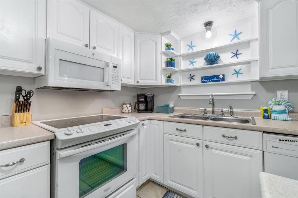 Apartment Beach, Pools, Tennis, Gulf Highlands