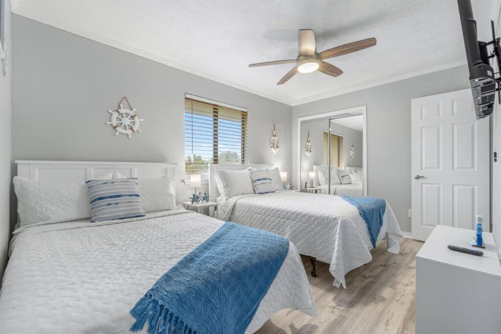 Beach, Pools, Tennis, Gulf Highlands Apartment *