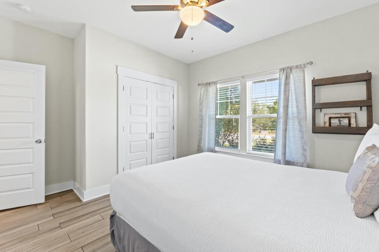 Holiday home Pet Friendly House - The Getaway By Panhandle Getaways *