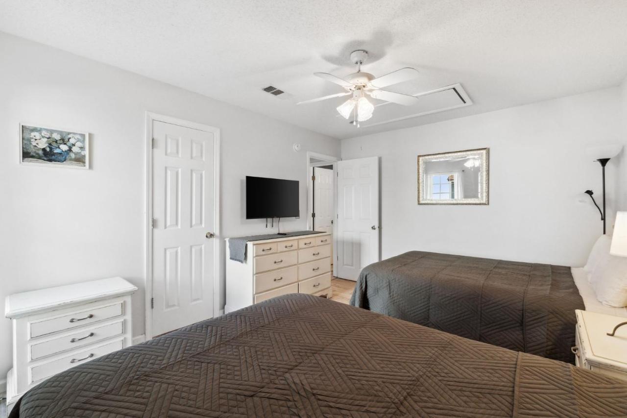 Horizon South #23a By Nautical Holiday home *