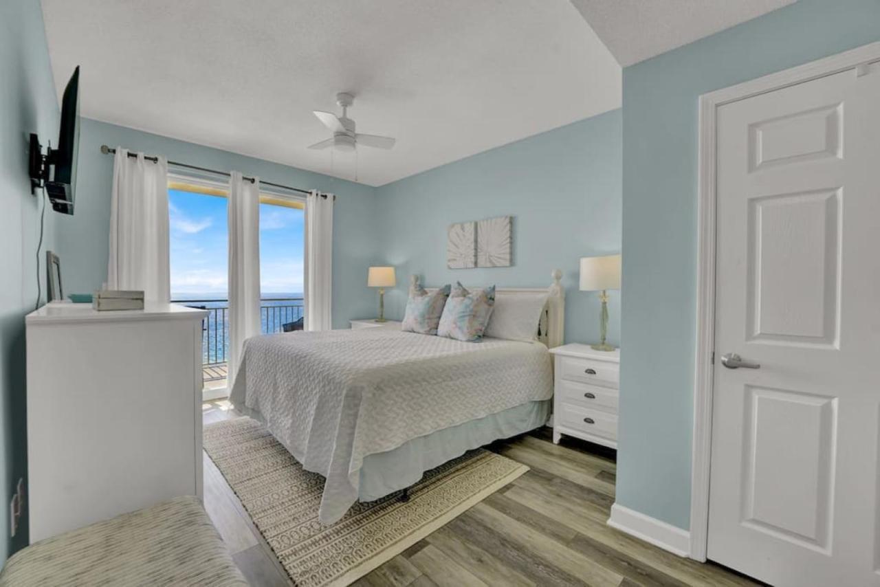 Holiday home Sunny Shore Oasis With Gulf Views, Pool And Hot Tub