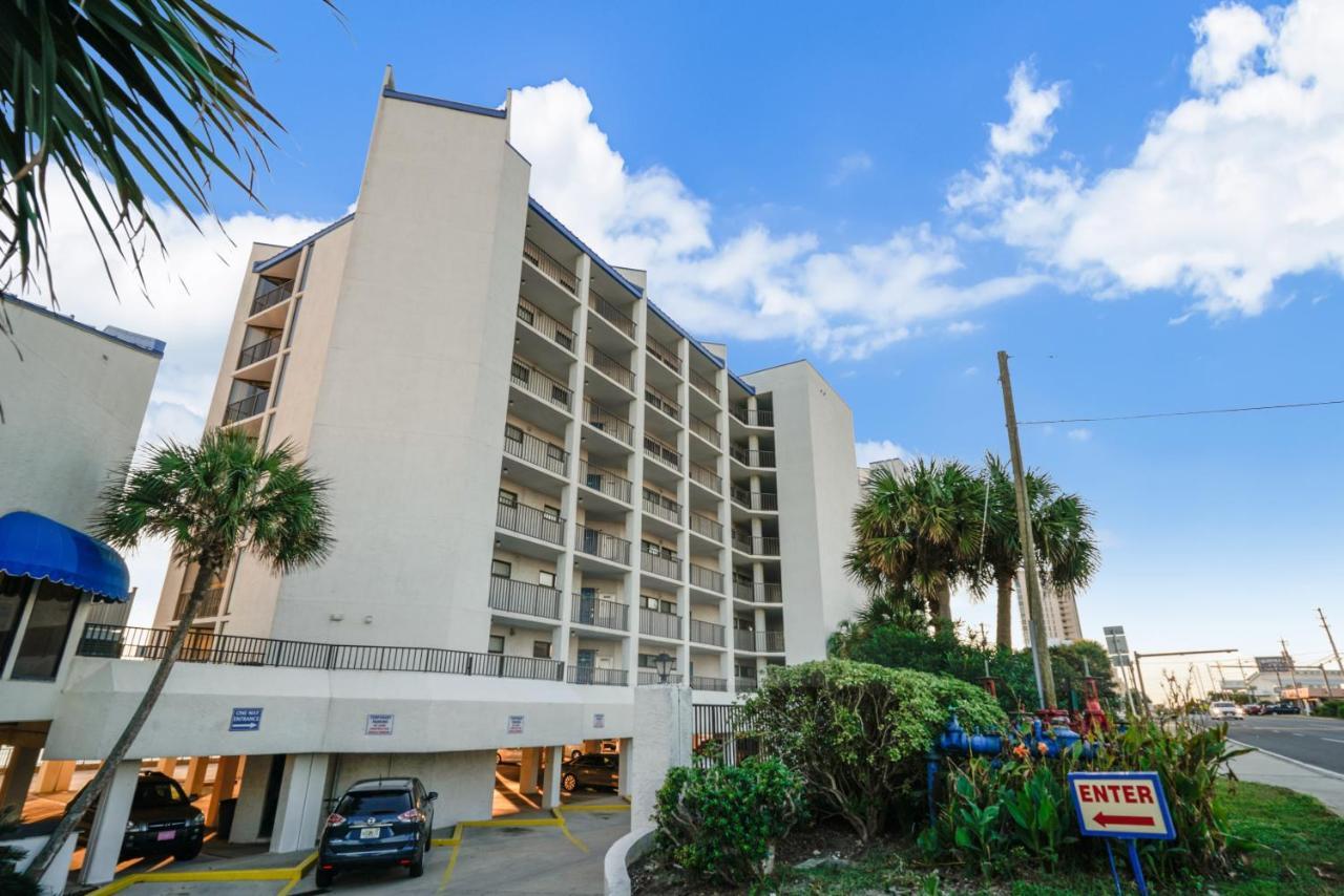 Holiday home Aquavista #204-w By Book That *