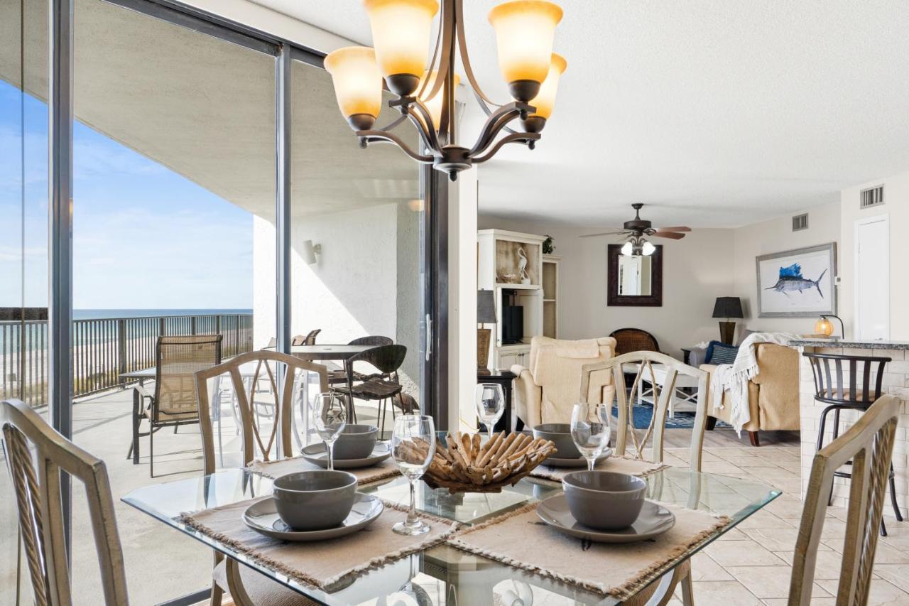 Aquavista #204-w By Book That Holiday home
