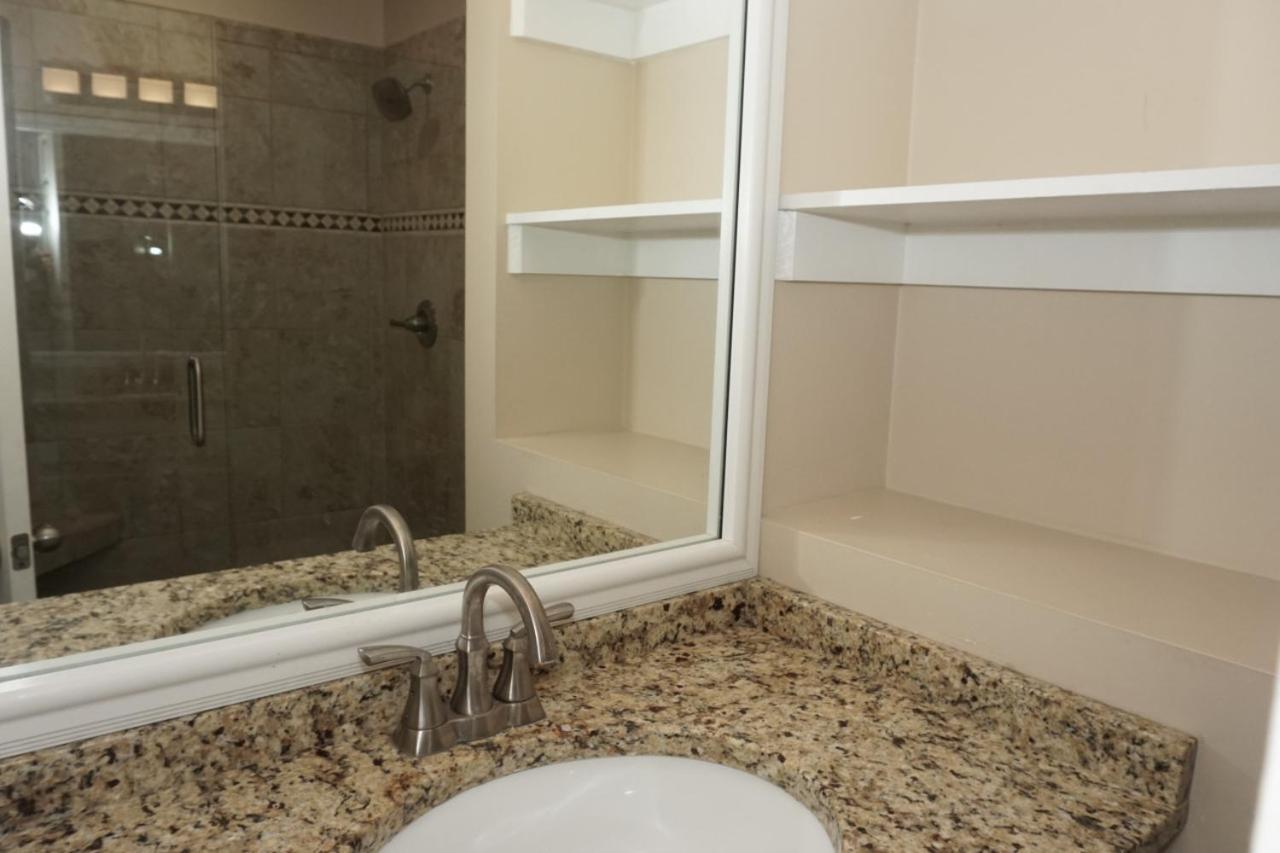 Venture Out 476 Marlin Dr Comes With Golf Cart Holiday home *