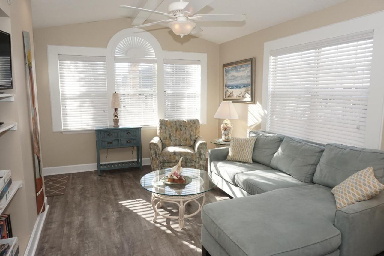 Venture Out 476 Marlin Dr Comes With Golf Cart Holiday home Panama City Beach