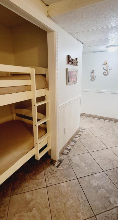 Moondrifter 803 Front 2bd 2ba
