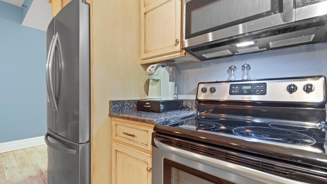 Laketown Wharf 1805 Apartment Panama City Beach