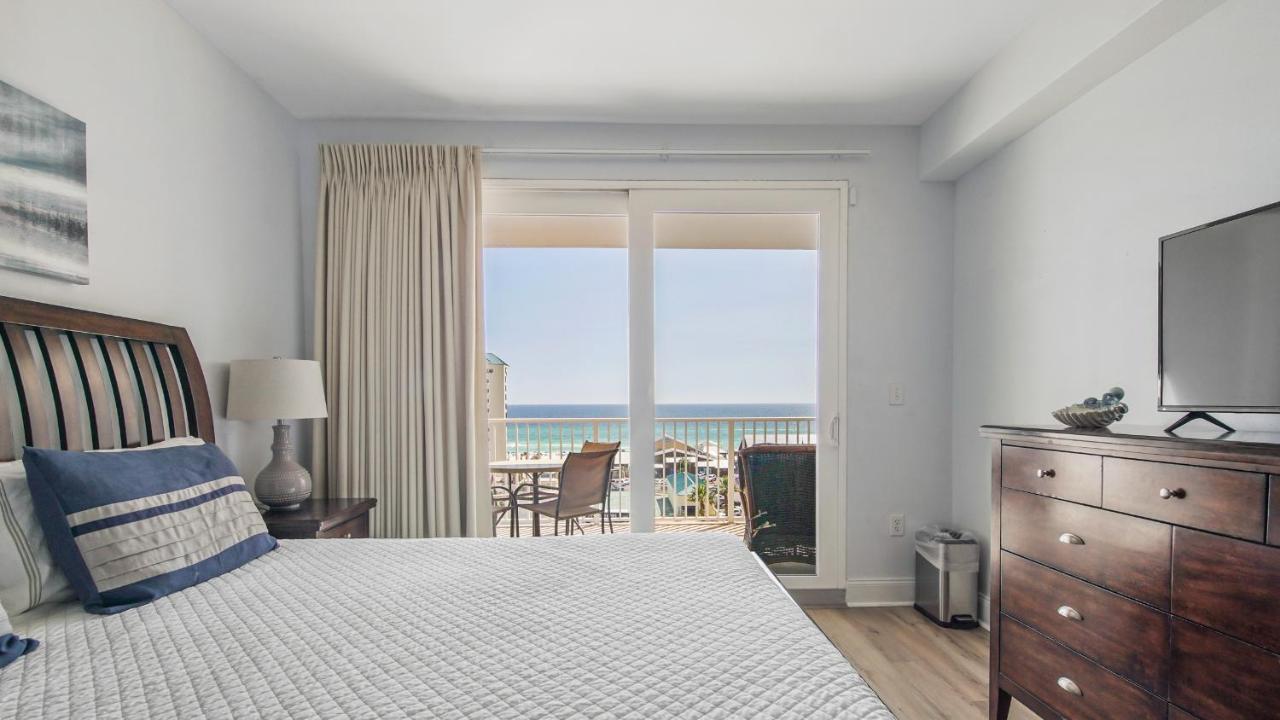 Laketown Wharf 0627