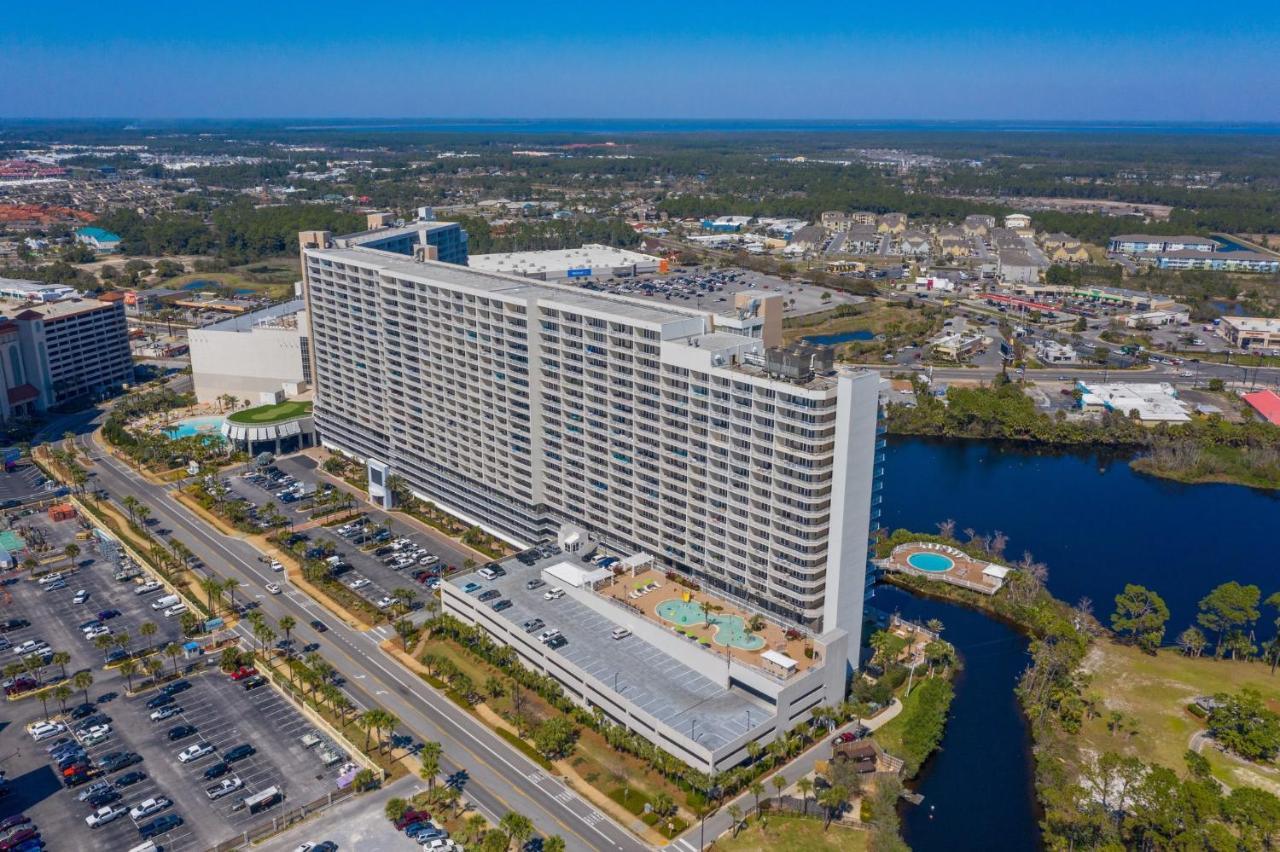 Laketown Wharf 0627