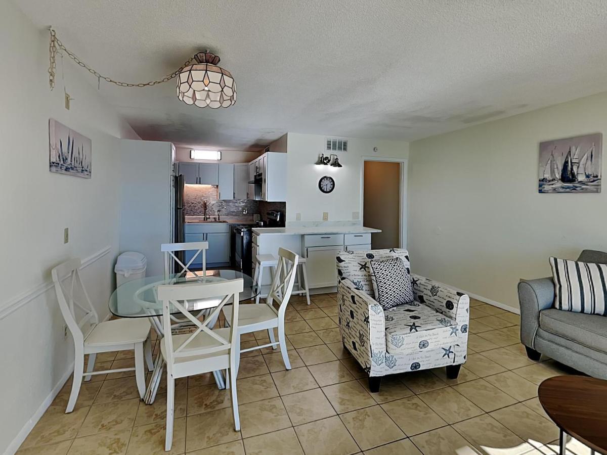 Summit 1102 Apartment *