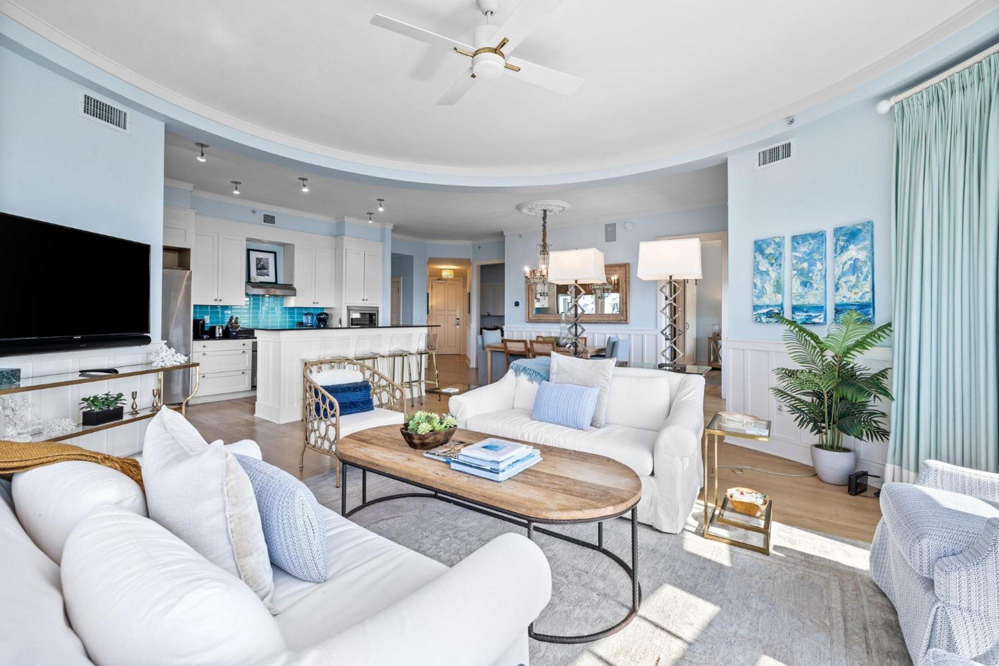 Apartment Gulf View Compass Point: Beachside With Pool Access