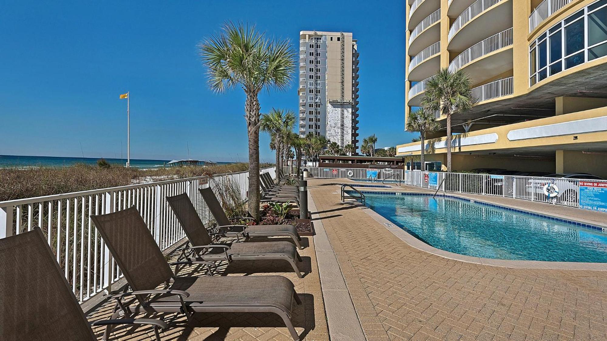 Parking Included-beachfront 2bd Ocean Villa! Gorgeous Amenities, Private Complex *