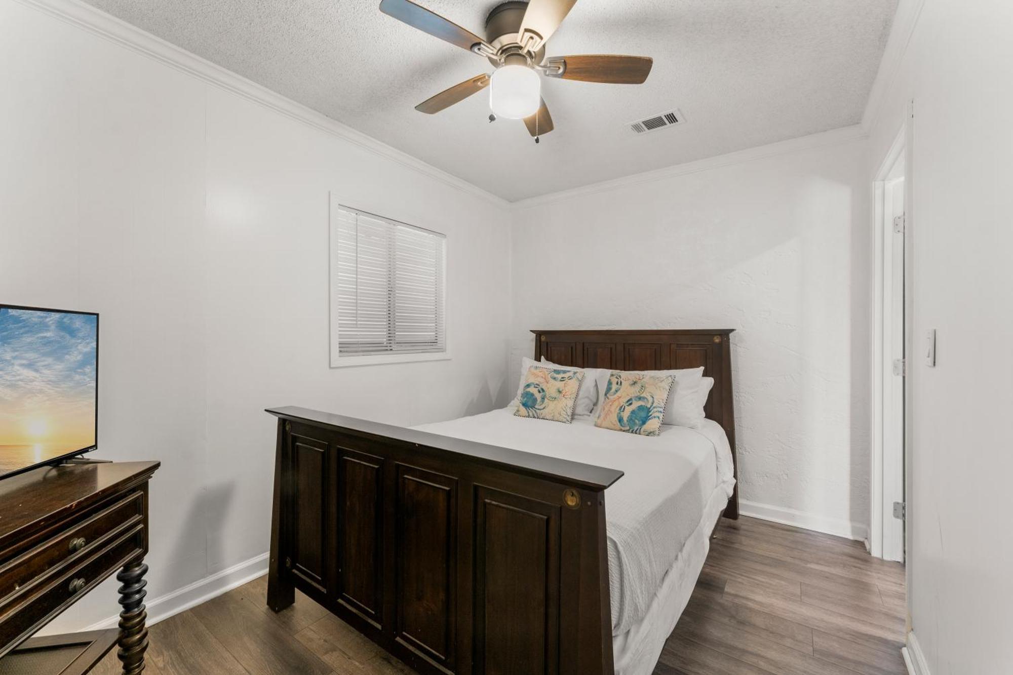 Holiday home Charming House! Just Steps From The Beach! Sleeps 8! By Dolce Getaways Panama City Beach