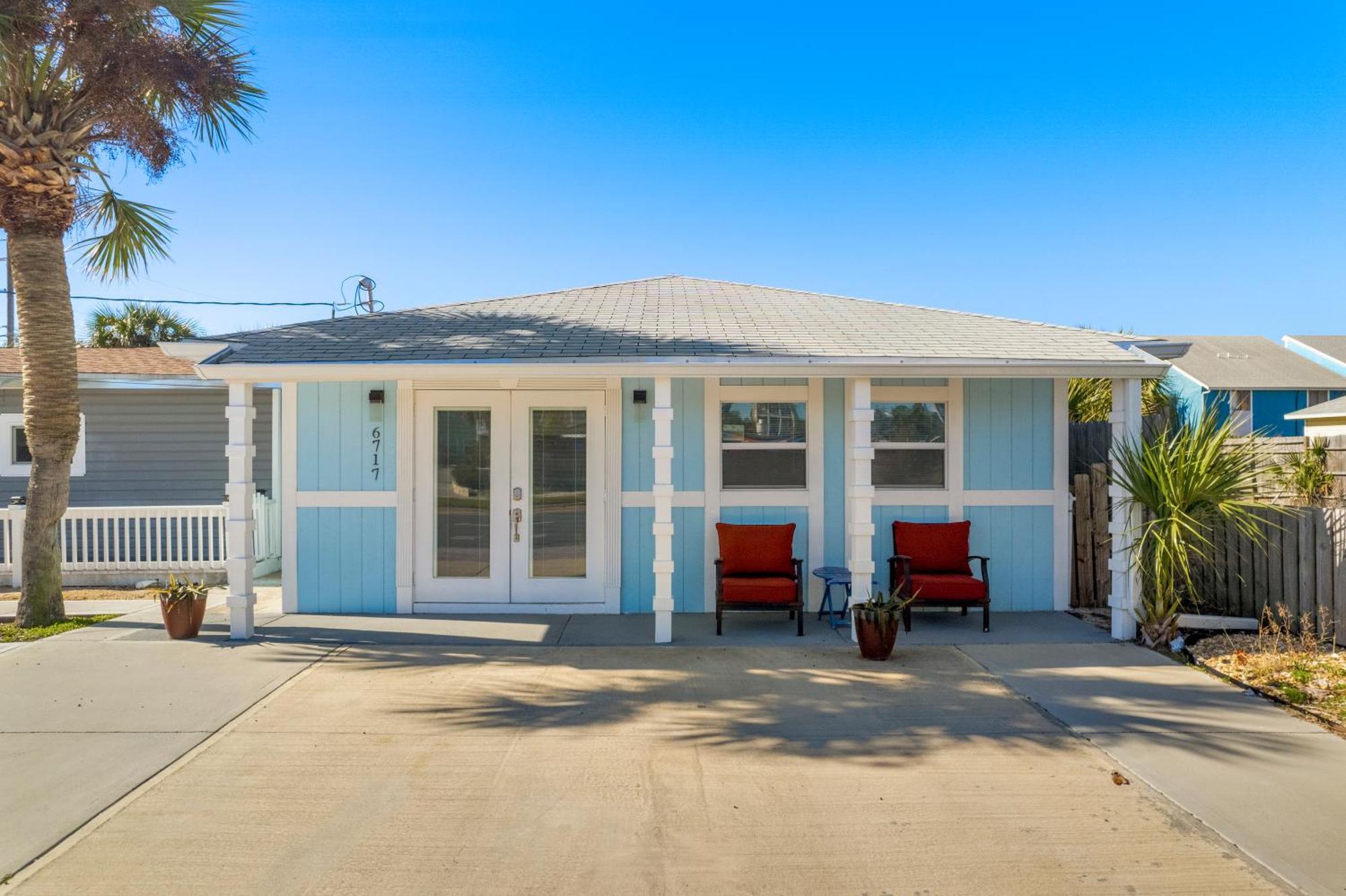 Charming House! Just Steps From The Beach! Sleeps 8! By Dolce Getaways * Panama City Beach