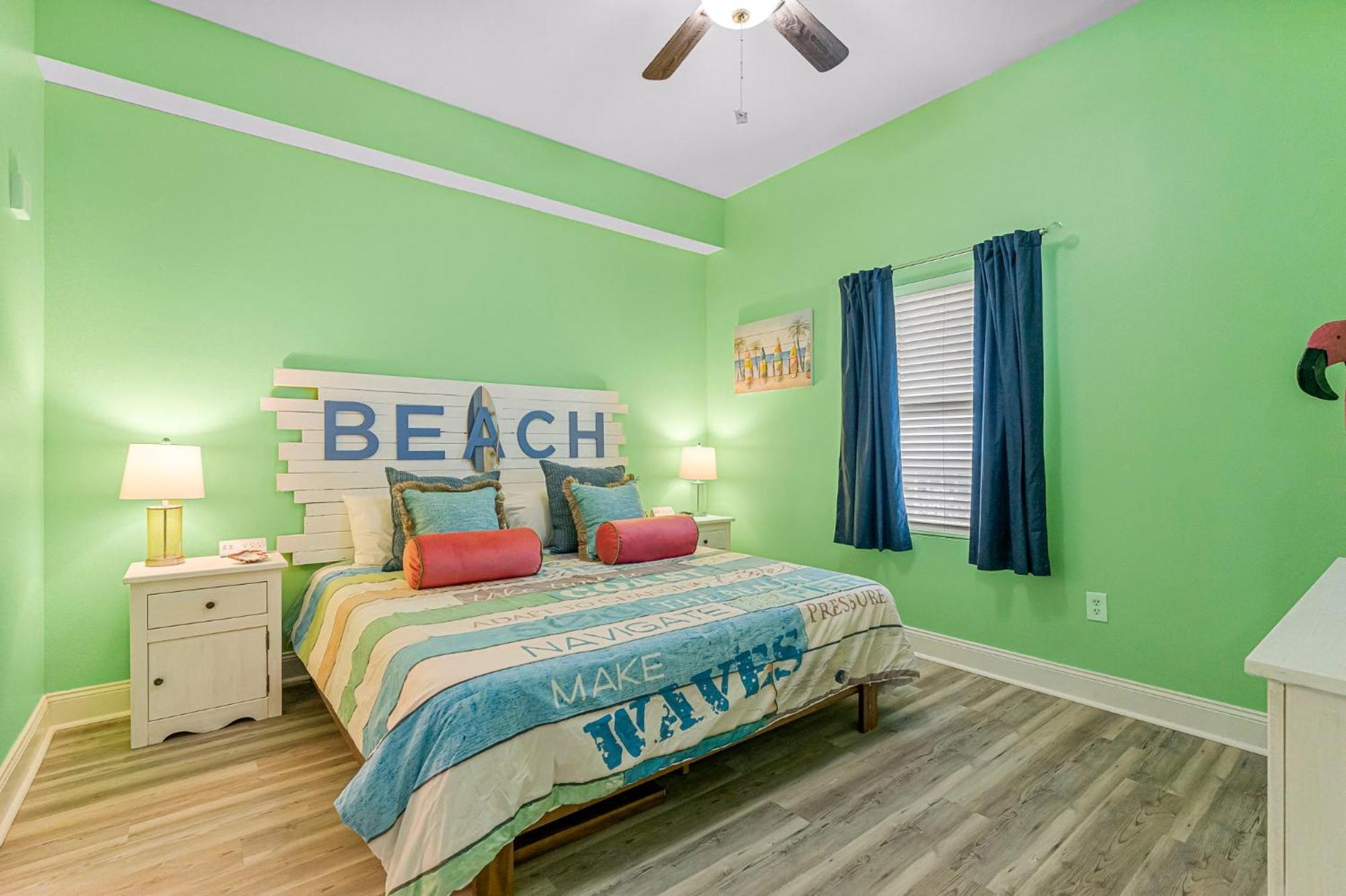The Lost Flip Flop At Laketown Wharf #2012 By Nautical Holiday home Panama City Beach