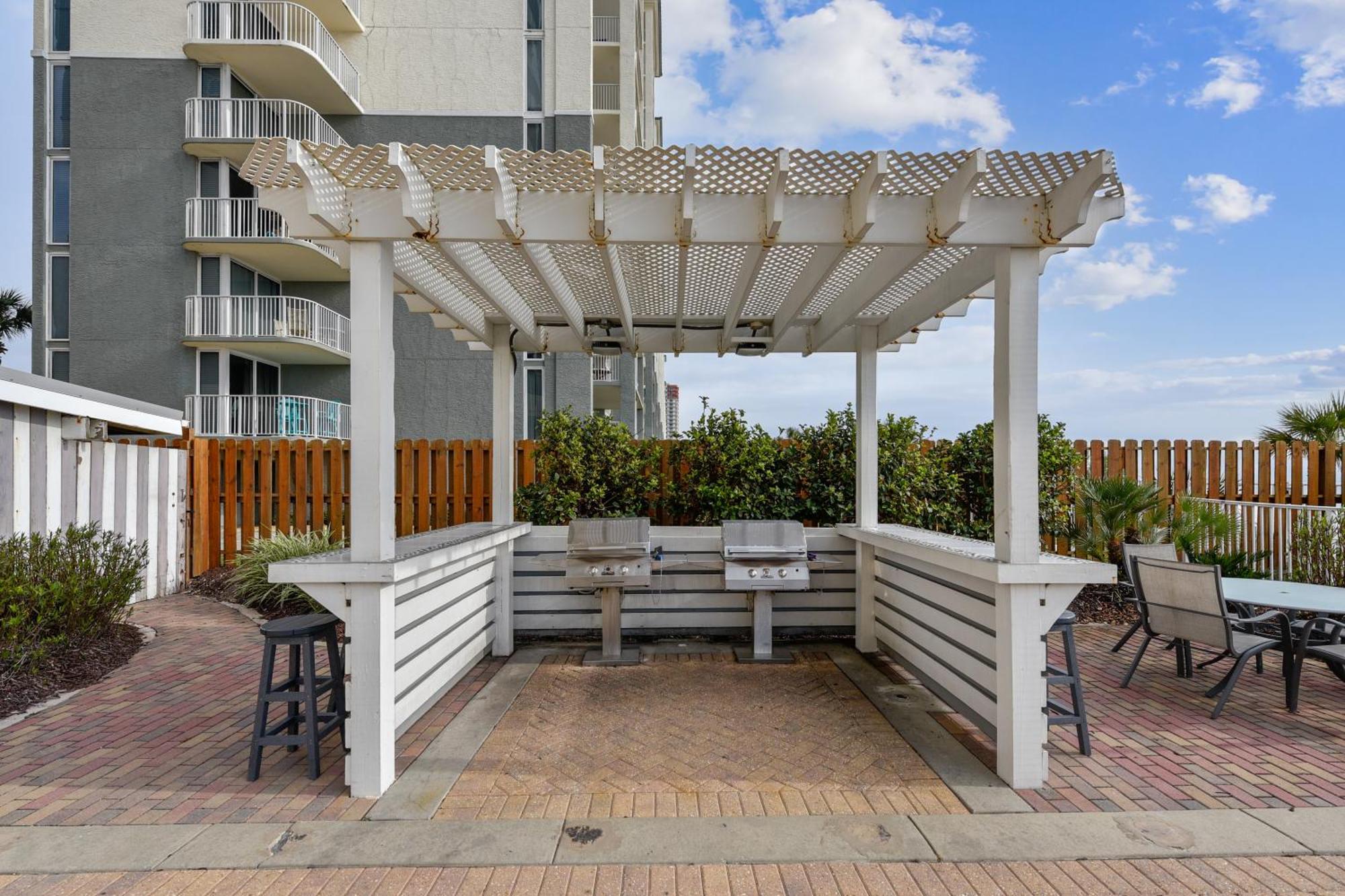 Holiday home Twin Palms #505 By Book That