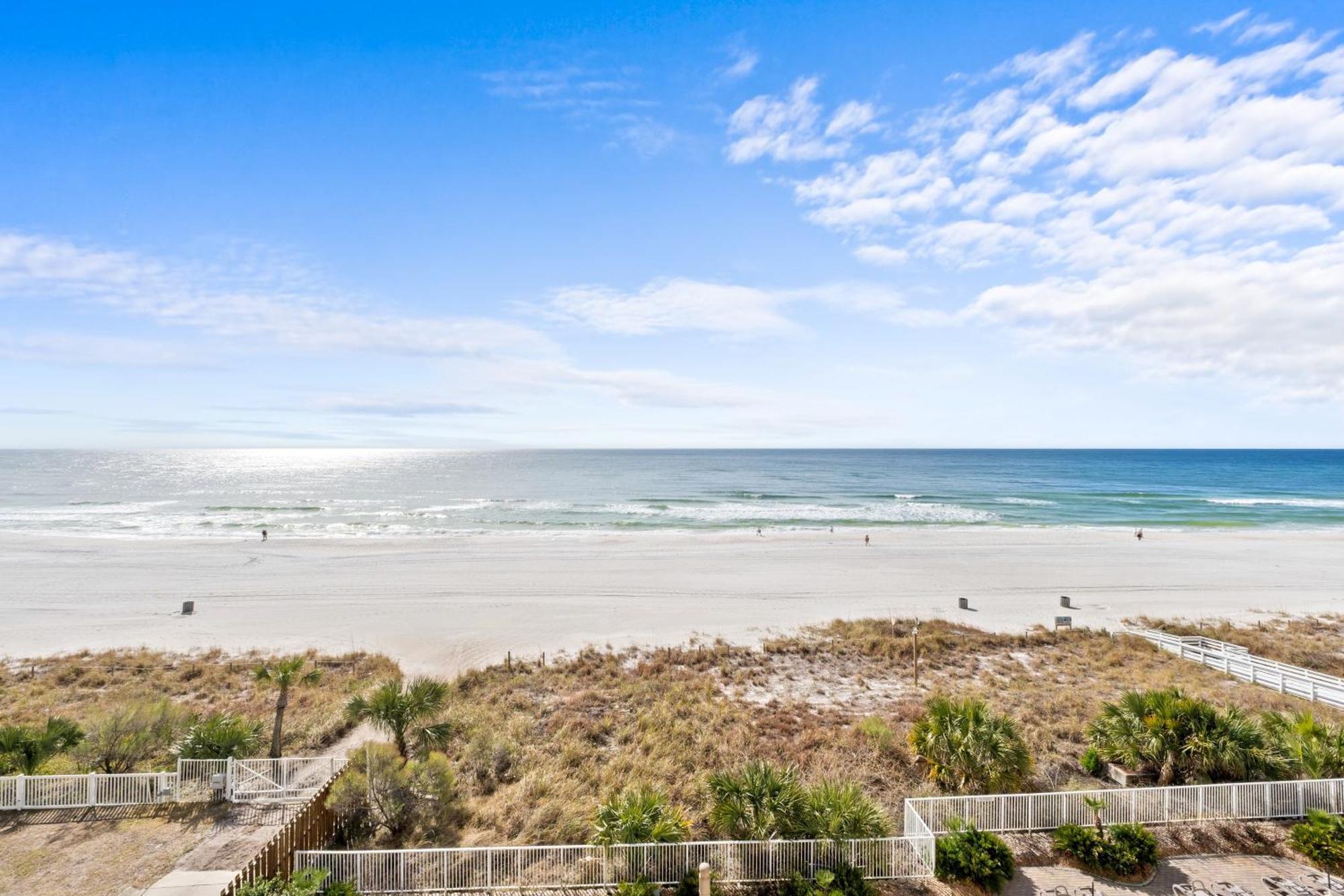 Holiday home Twin Palms #505 By Book That *