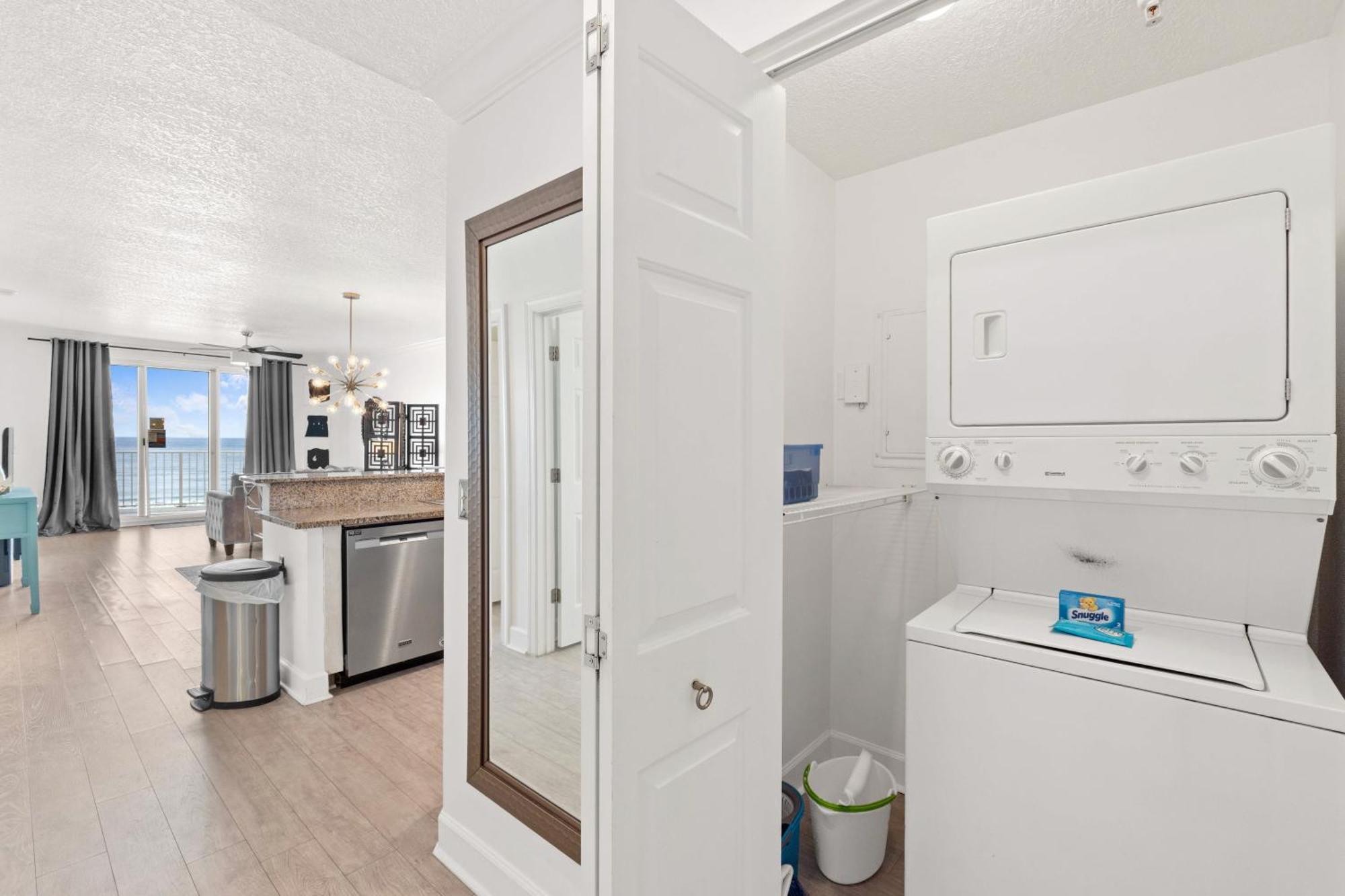 Twin Palms #505 By Book That Holiday home *