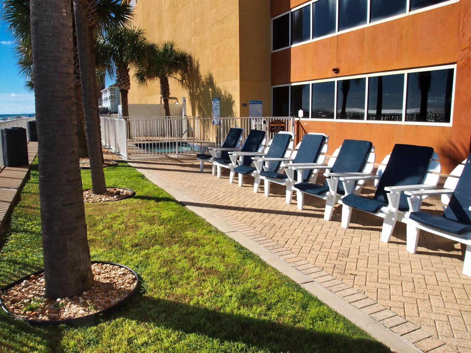 Tropic Winds 1401 Holiday home *