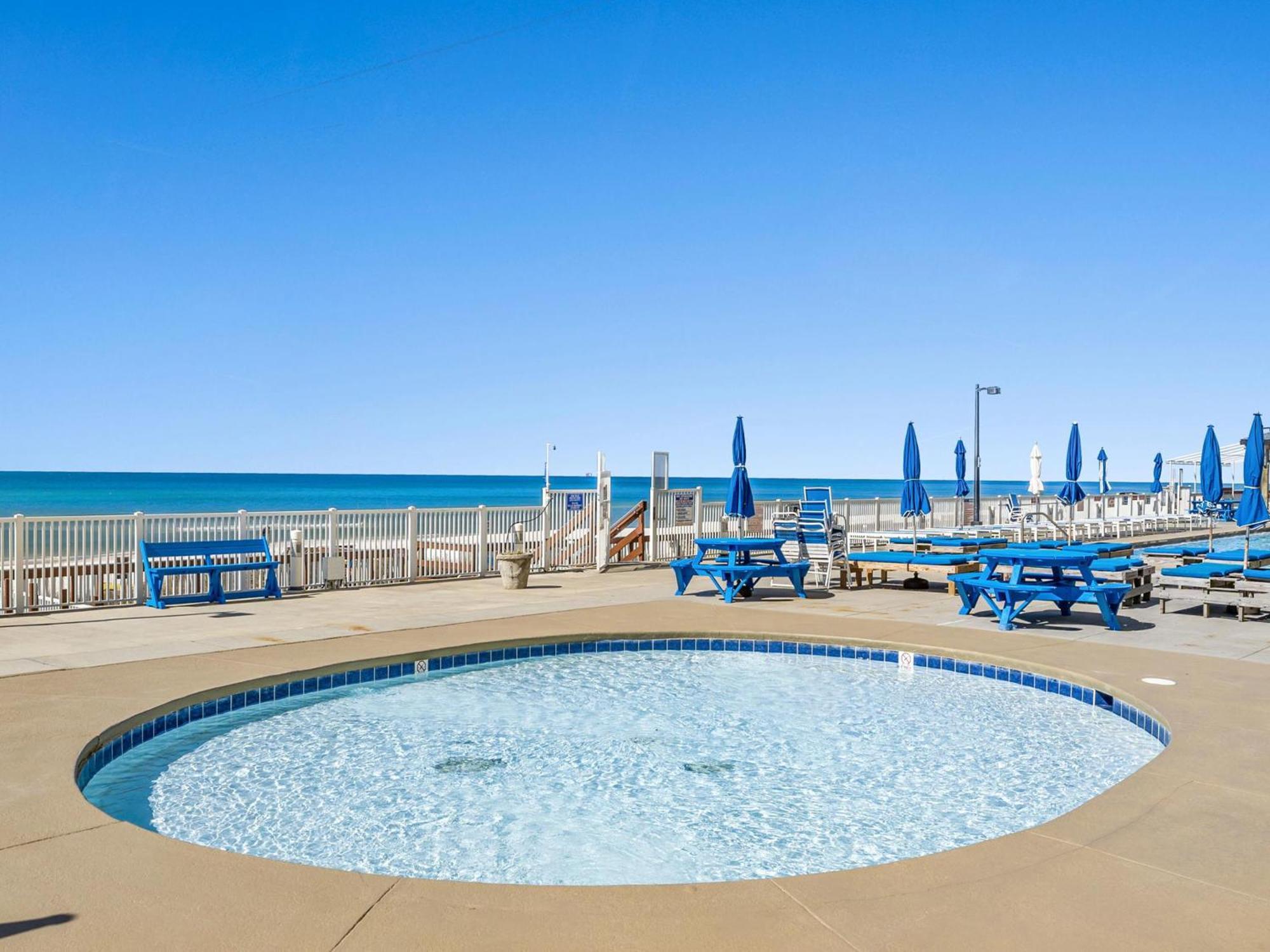 Apartment Regency Towers 1202