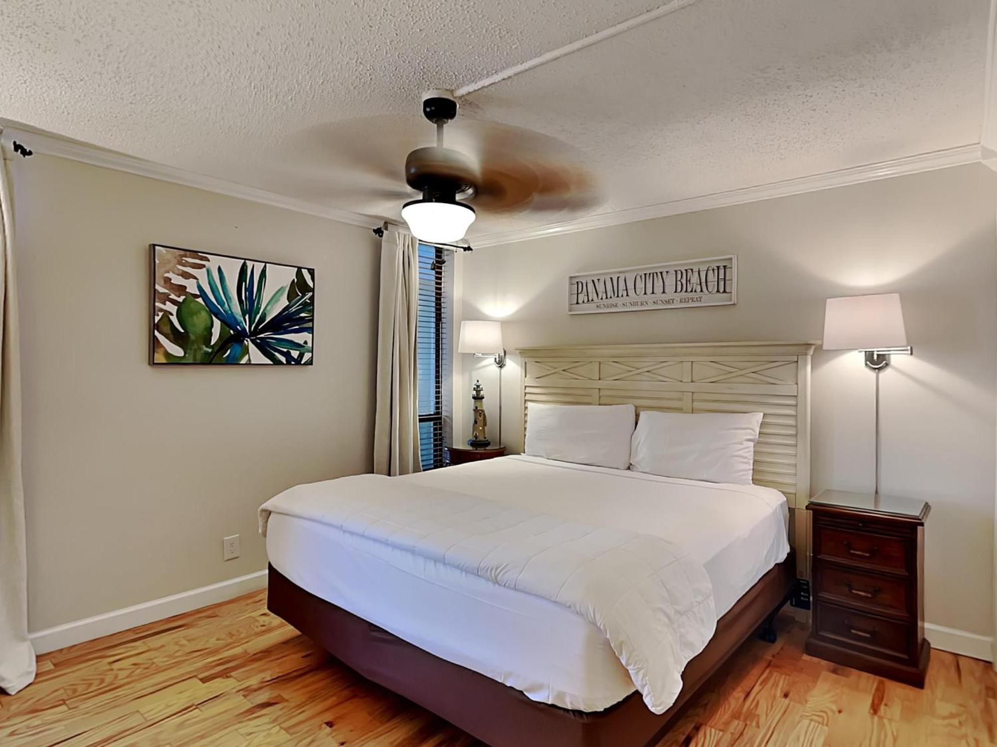 Apartment Edgewater Leeward 605