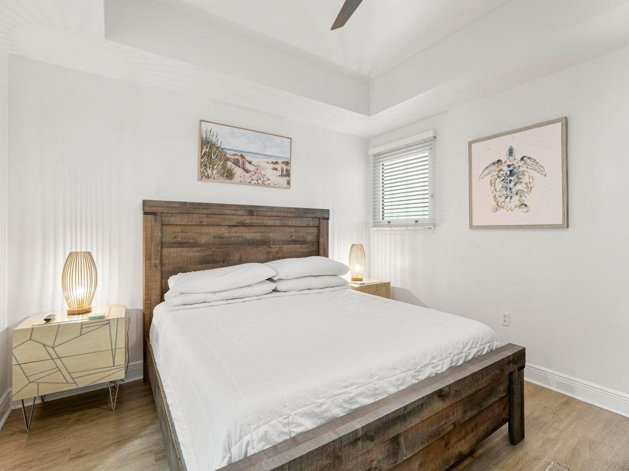 Apartment Sterling Breeze 907 A