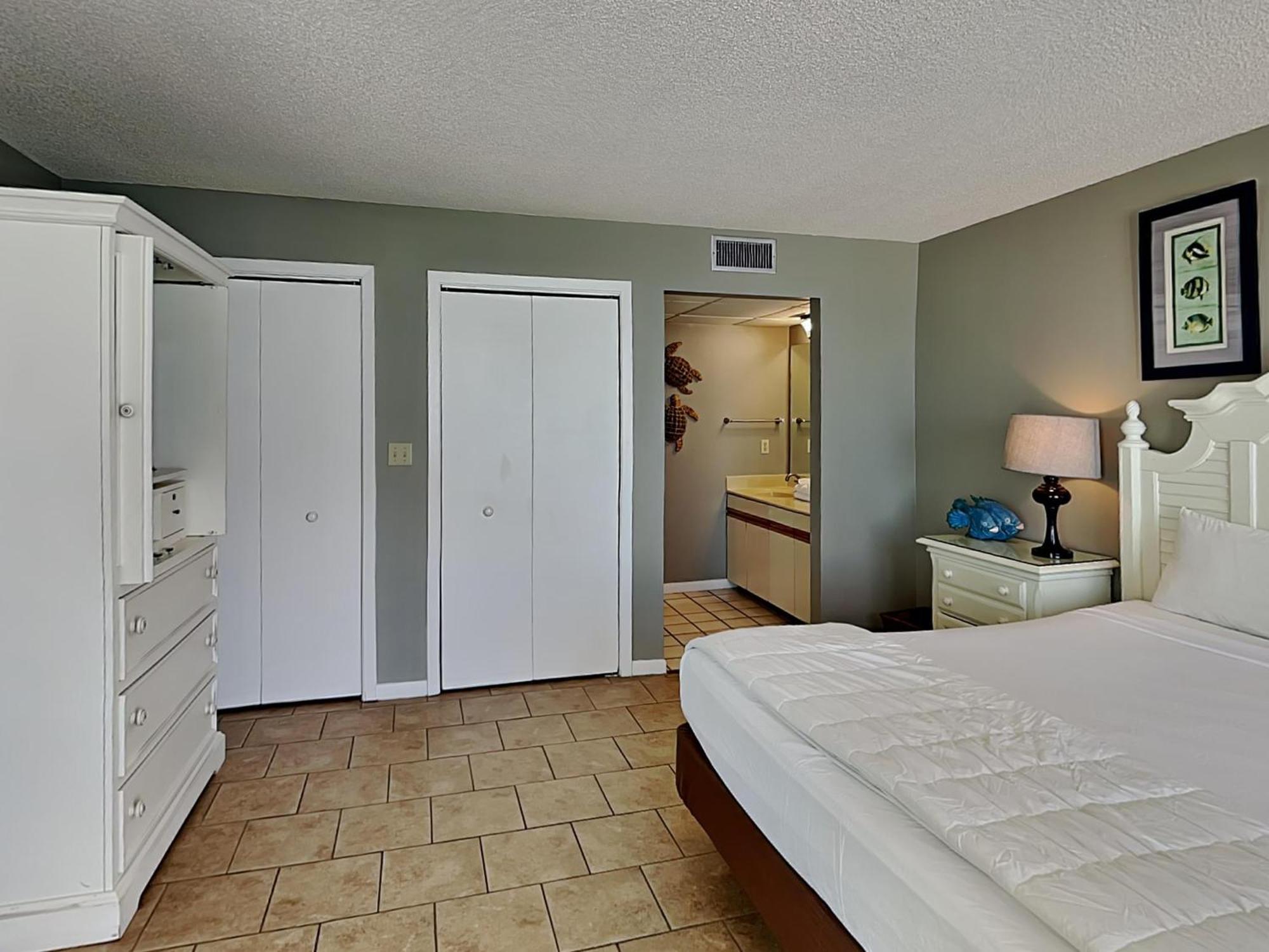 Edgewater Tower Ii 1004 Apartment Panama City Beach