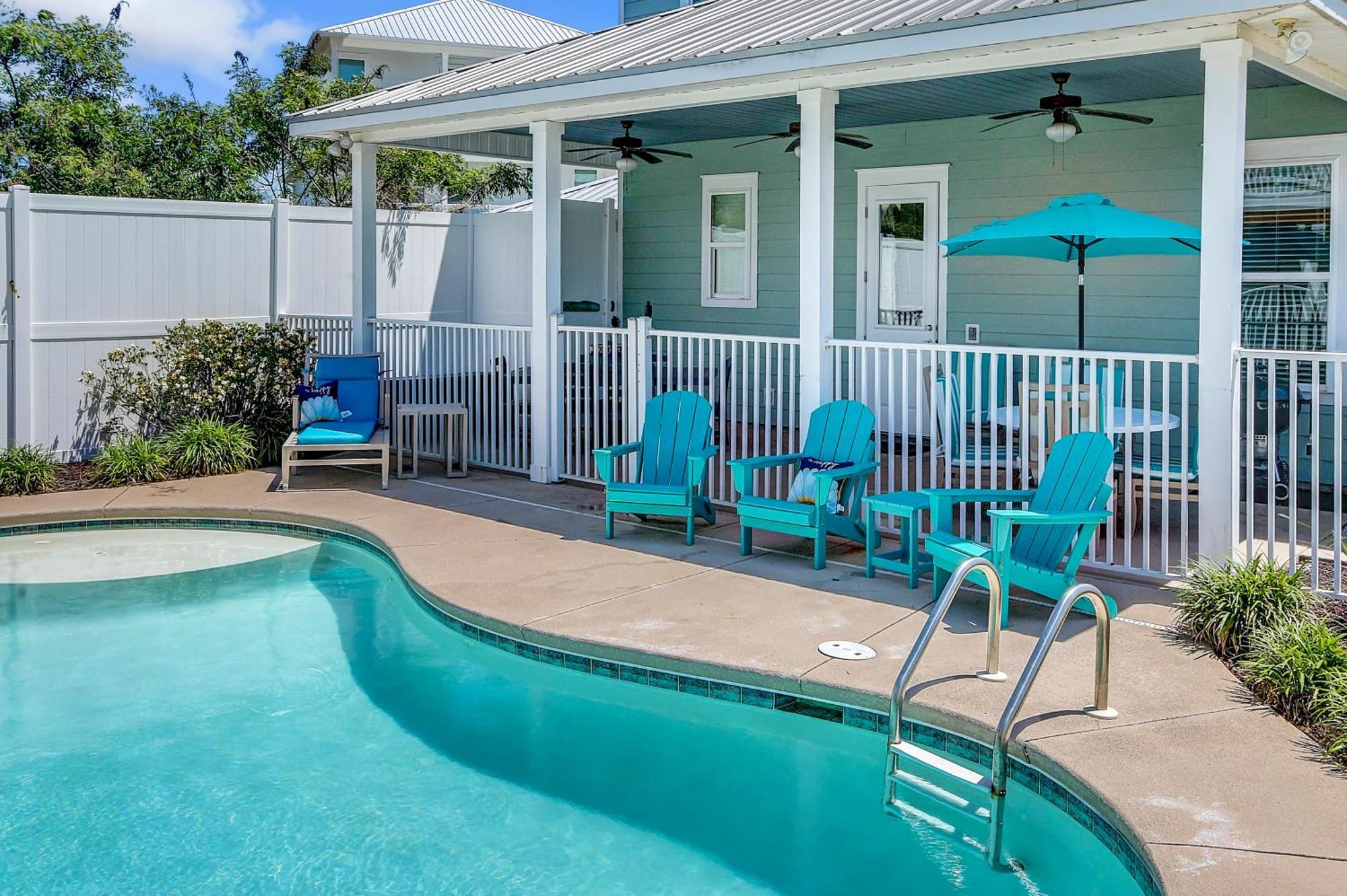 5 Bed, 5 Bath Home/only A 3 Minute Walk To The Beach! Sleeps 12 Holiday home Panama City Beach
