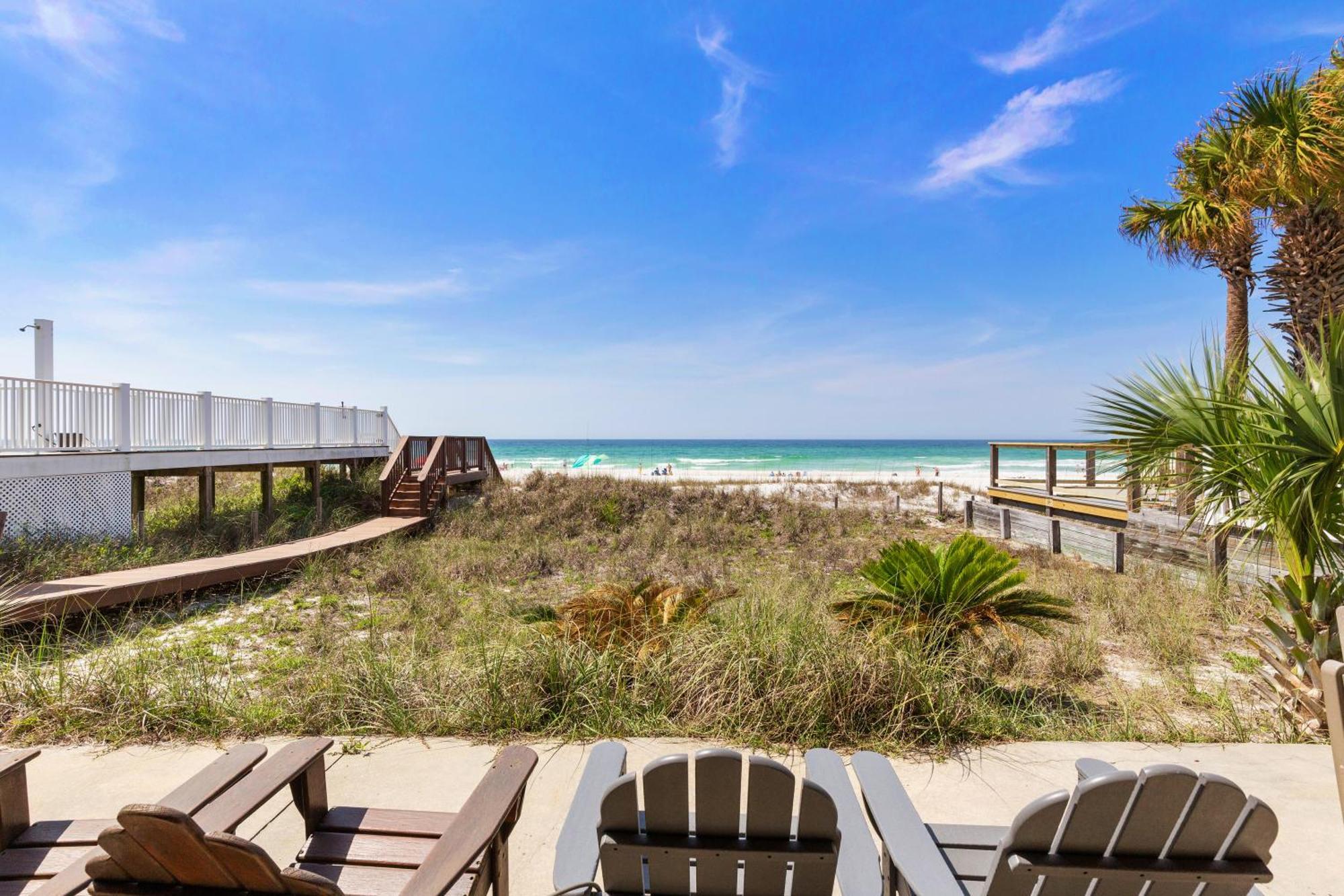 Gulf Front 3bd/2ba With Private Access!
