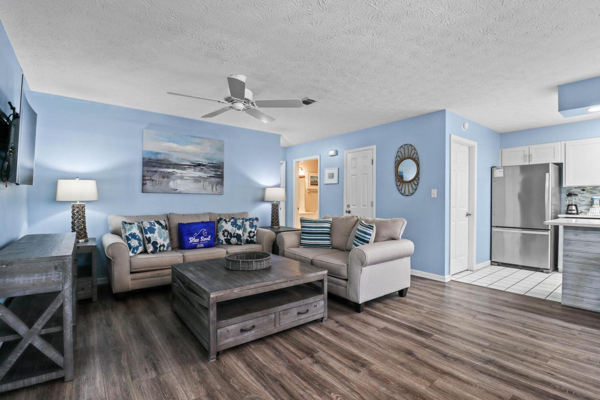Contemporary / West End Pcb / Available Now! / Perfect For Family Panama City Beach