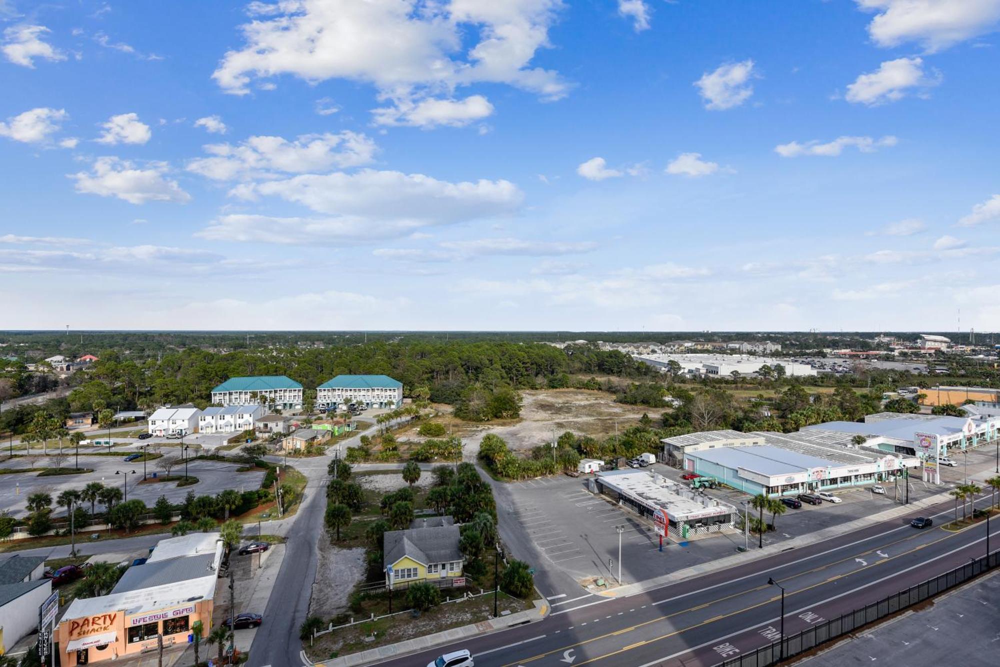 Holiday home Twin Palms #1404 By Book That Panama City Beach