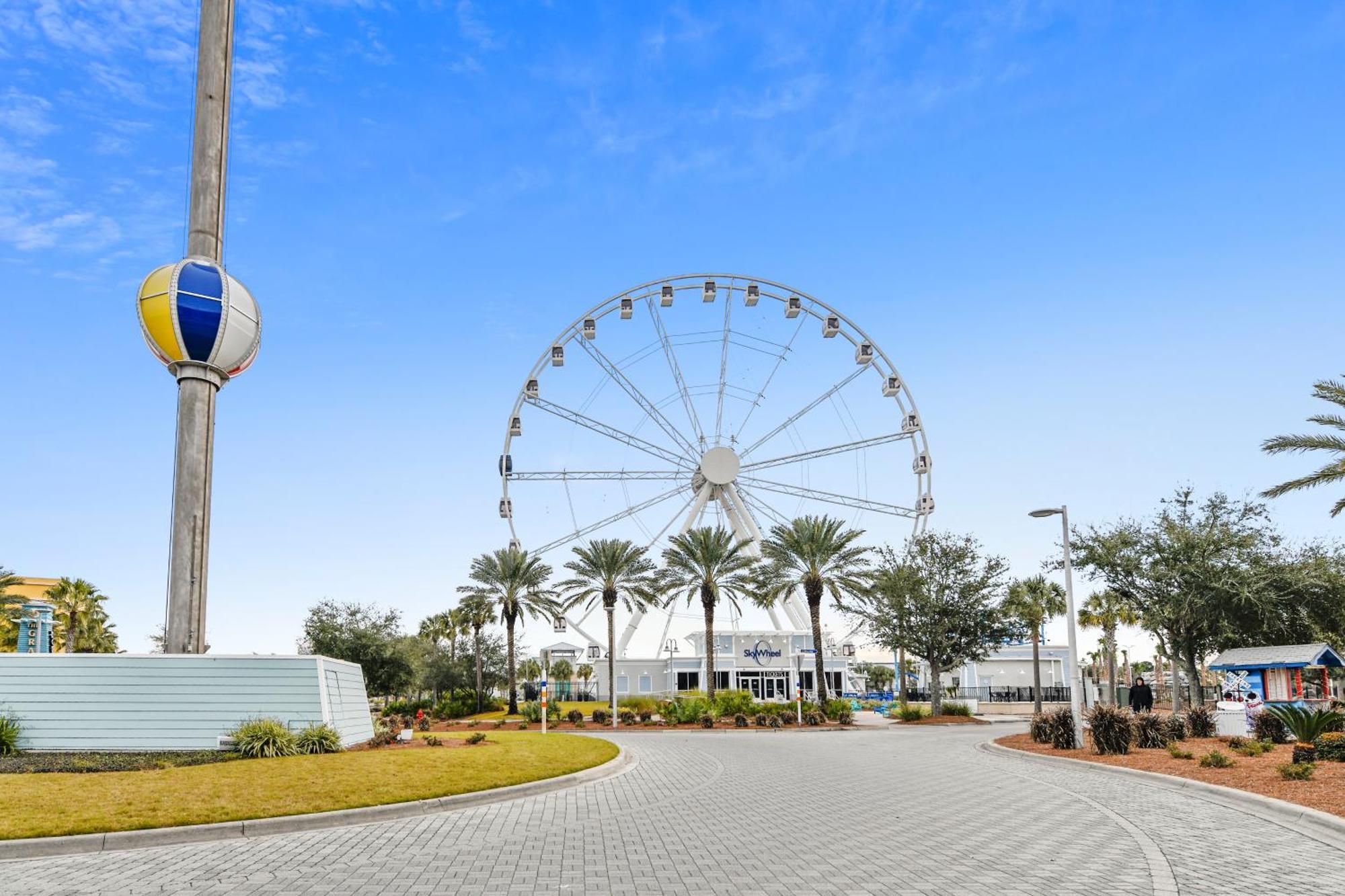 Twin Palms #1404 By Book That Holiday home Panama City Beach