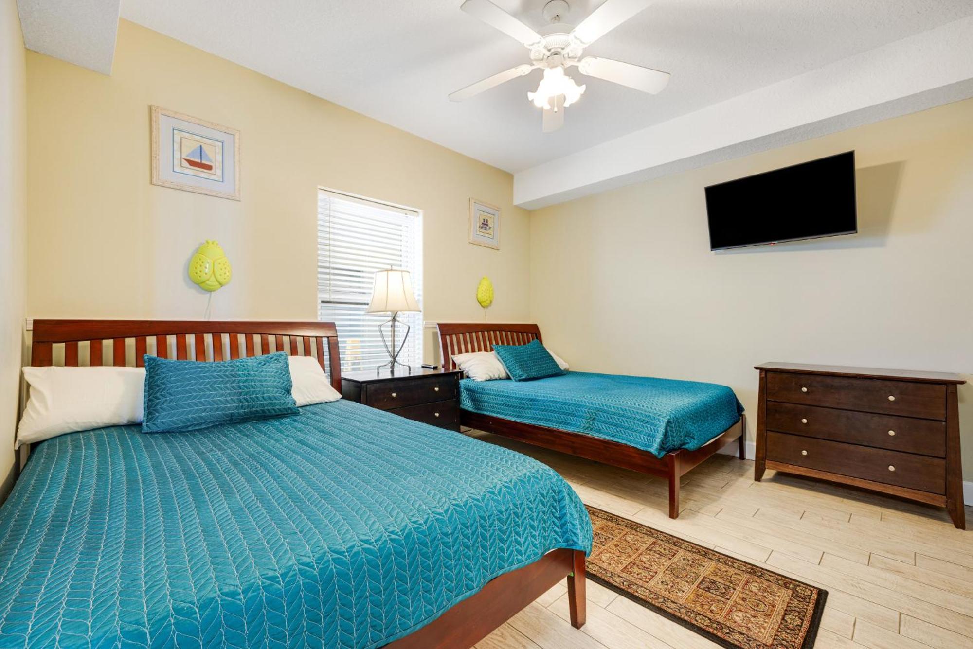 Parking Included-beachfront 2bd Ocean Villa! Gorgeous Amenities, Private Complex Panama City Beach
